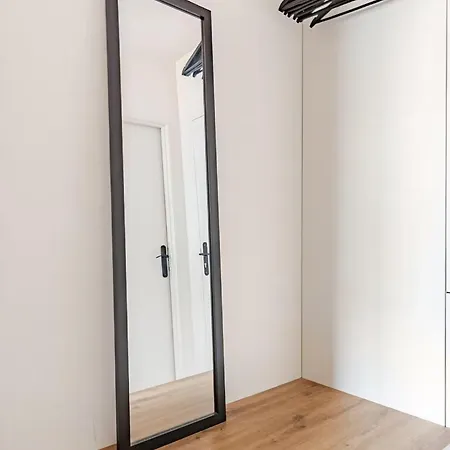 Cosy Tramway A 2 Min Coeur De Apartment